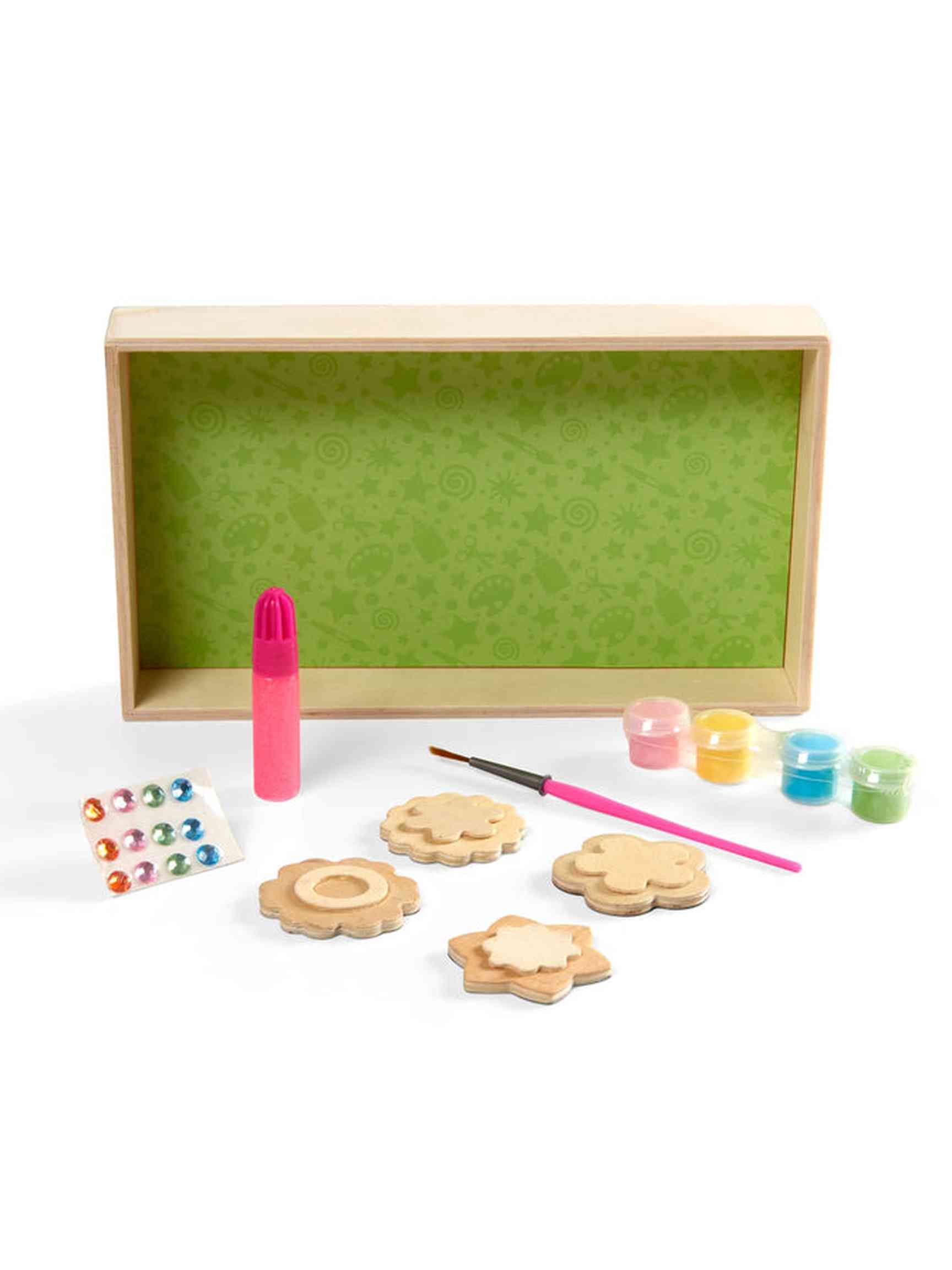 Created by Me! Flower Magnets Wooden Craft Kit