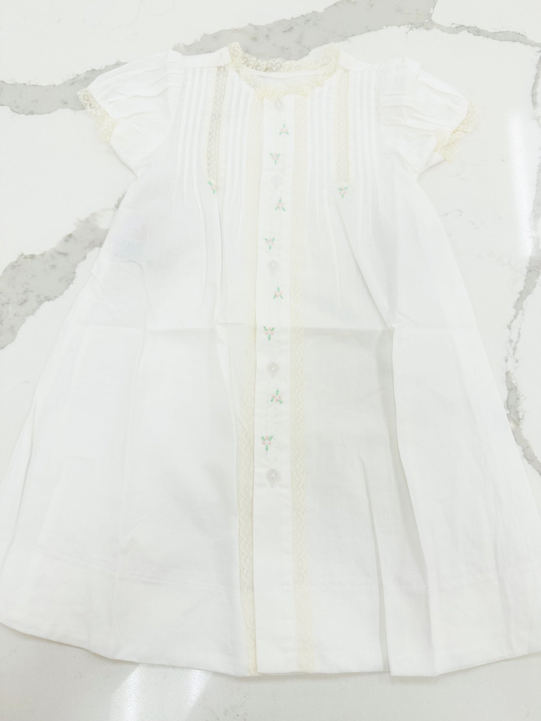 Casey Embroidered Daygown