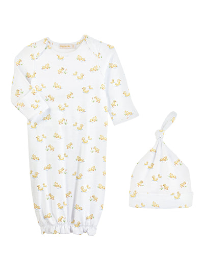 PRE-ORDER Printed Gown & Hat Set - Baby Duckies