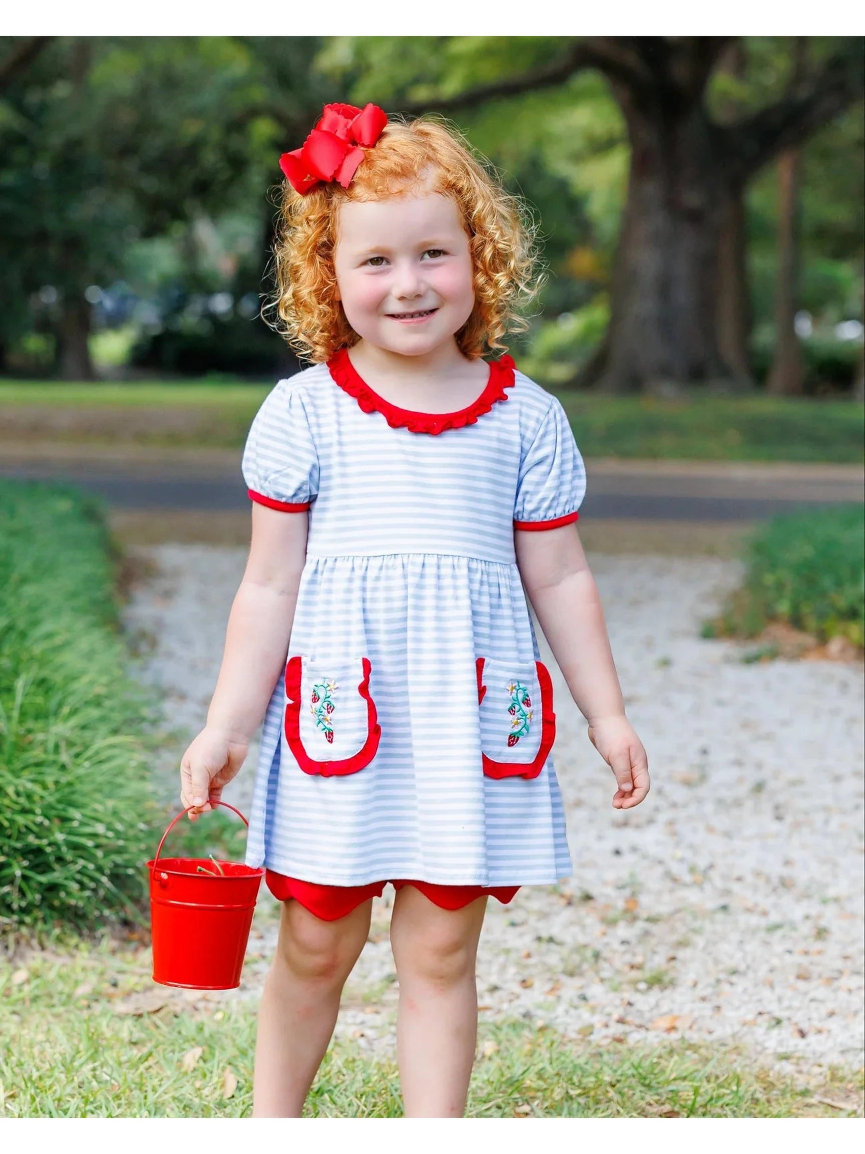 So Berry Sweet Scallop Short Set