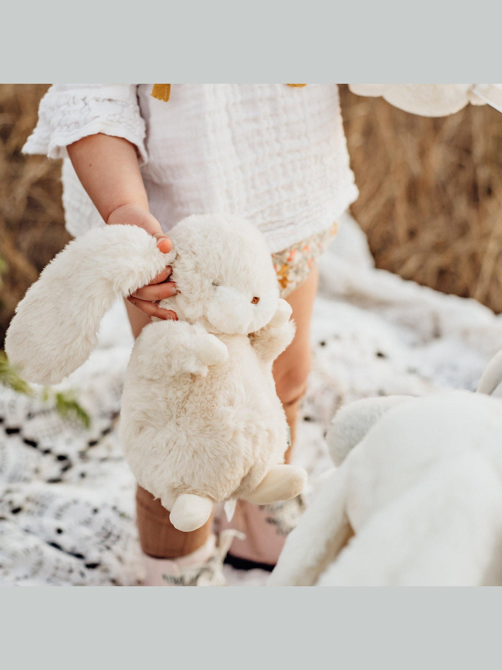 Tiny Nibble 8" Bunny