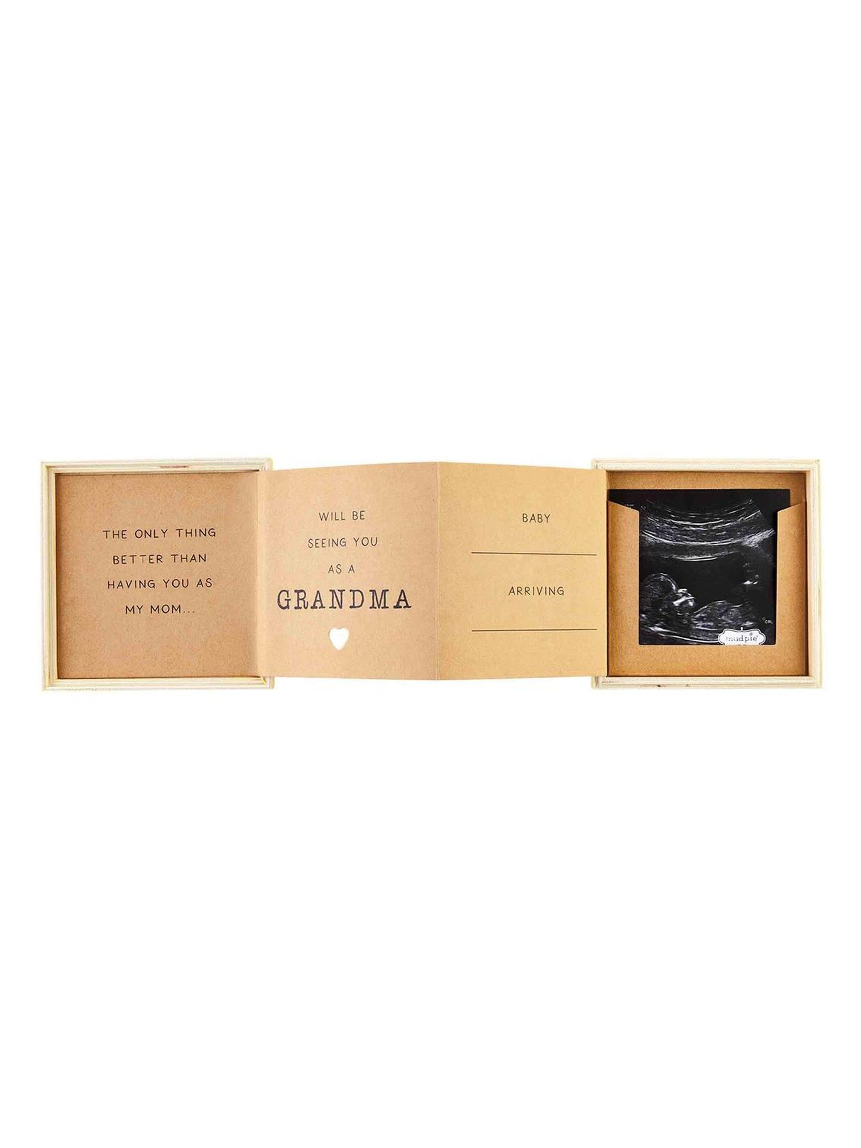Grandma Announcement Gift Set