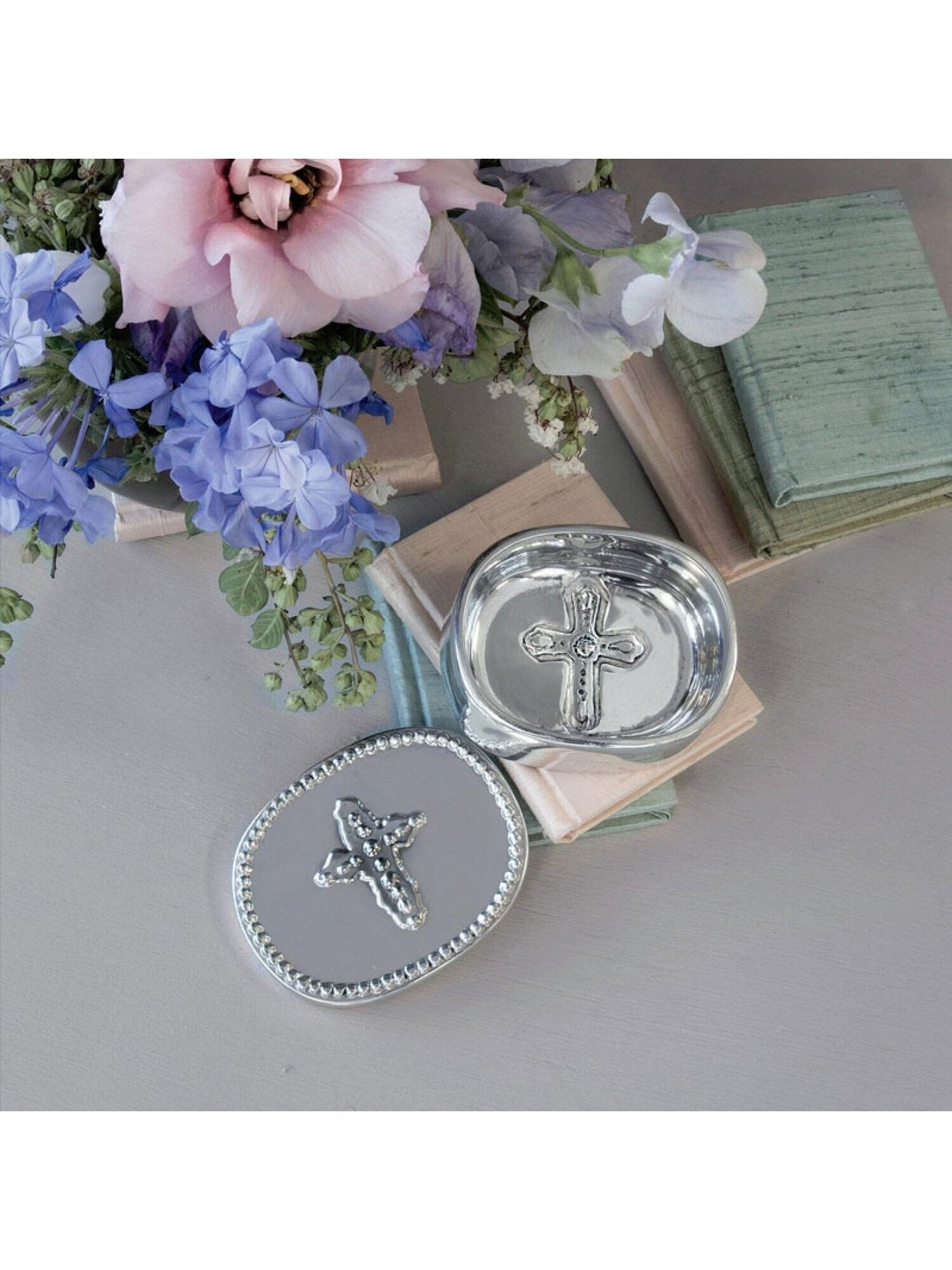 Peek-A-Boo Cross Oval Keepsake Box