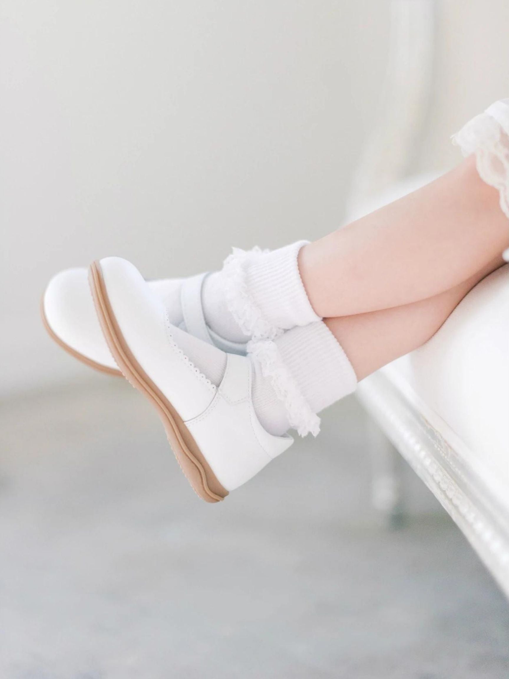 Chloe Classic Scalloped Mary Jane